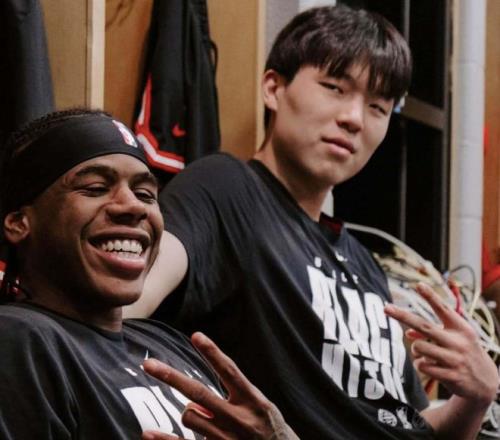 字母哥與庫,裏共侍一經,紀公司,开云体育平台,开云登录入口,开云,Kaiyun,Sports