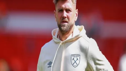 巅峰对决，66战激荡206球！热刺与利物浦铸就英超进球之最！